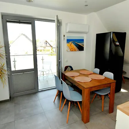 Polanki 17 Homestay Leba
